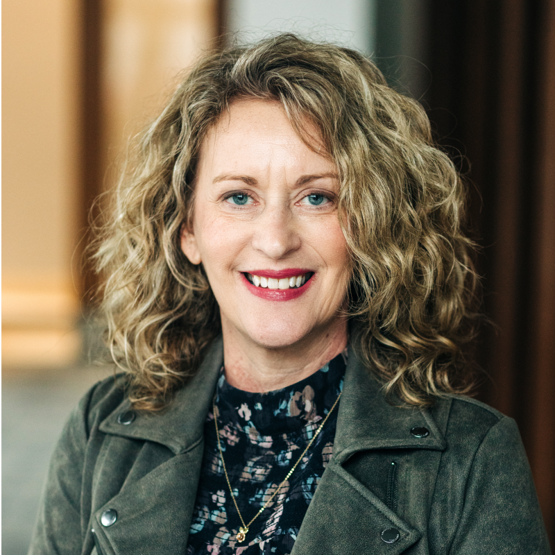 amie spellman - review headshot